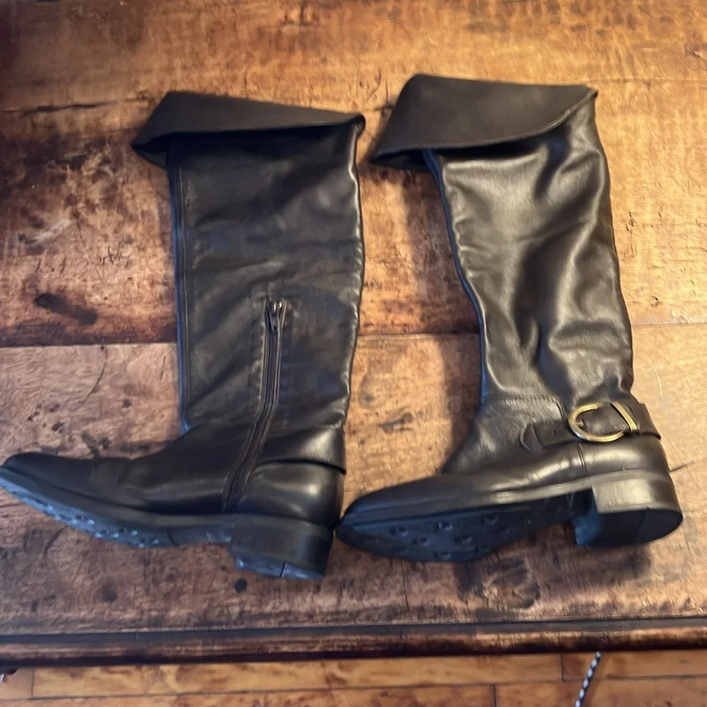 Barney’s made in Italy over the knee brown leather boots